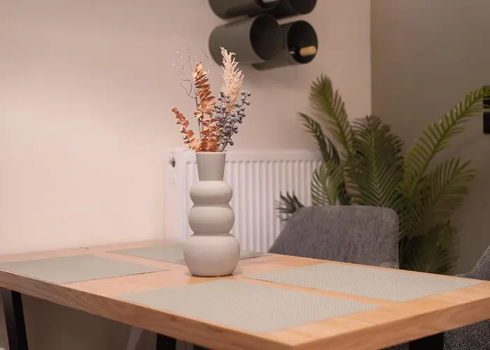 Ground Living Apartament