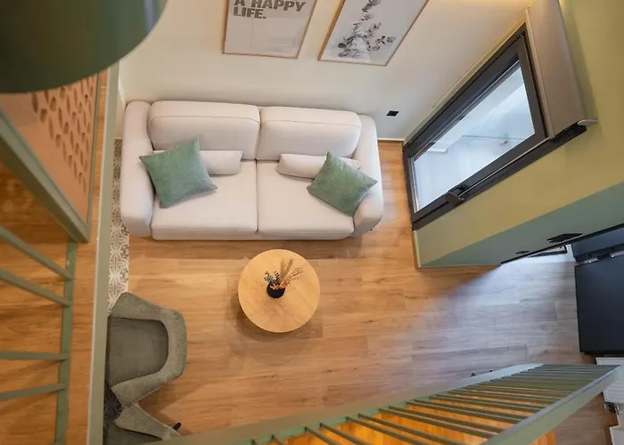 Ground Living Apartament *