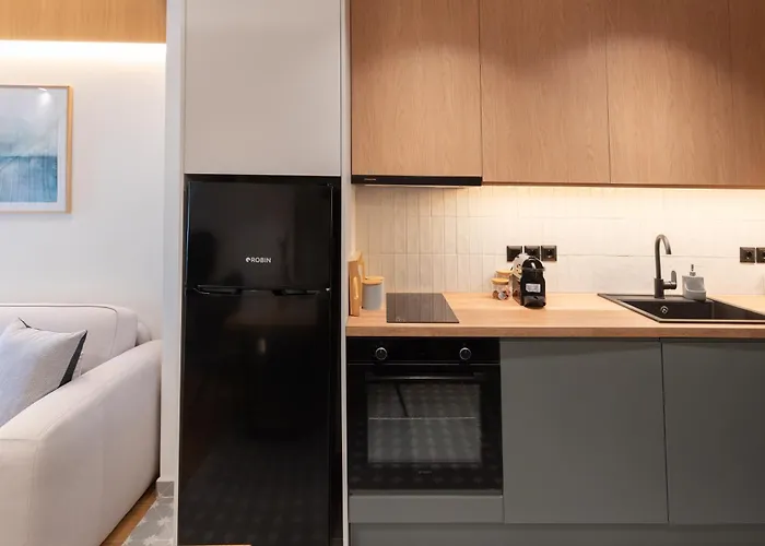 Ground Living Apartament *